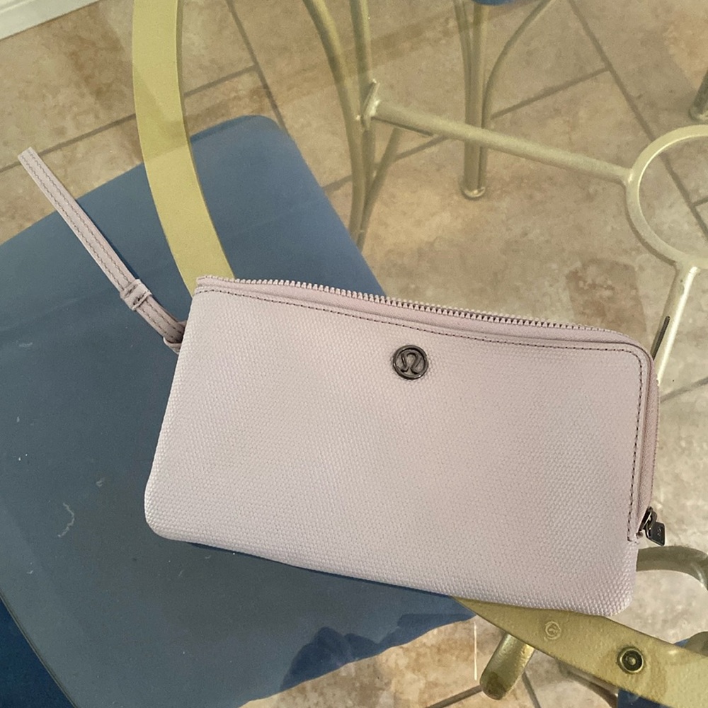 Brand new Lululemon Wristlet Wallet